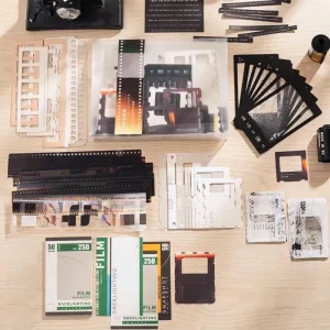DIY-set med dekorativa klistermärken för filmisk scrapbooking och pyssel